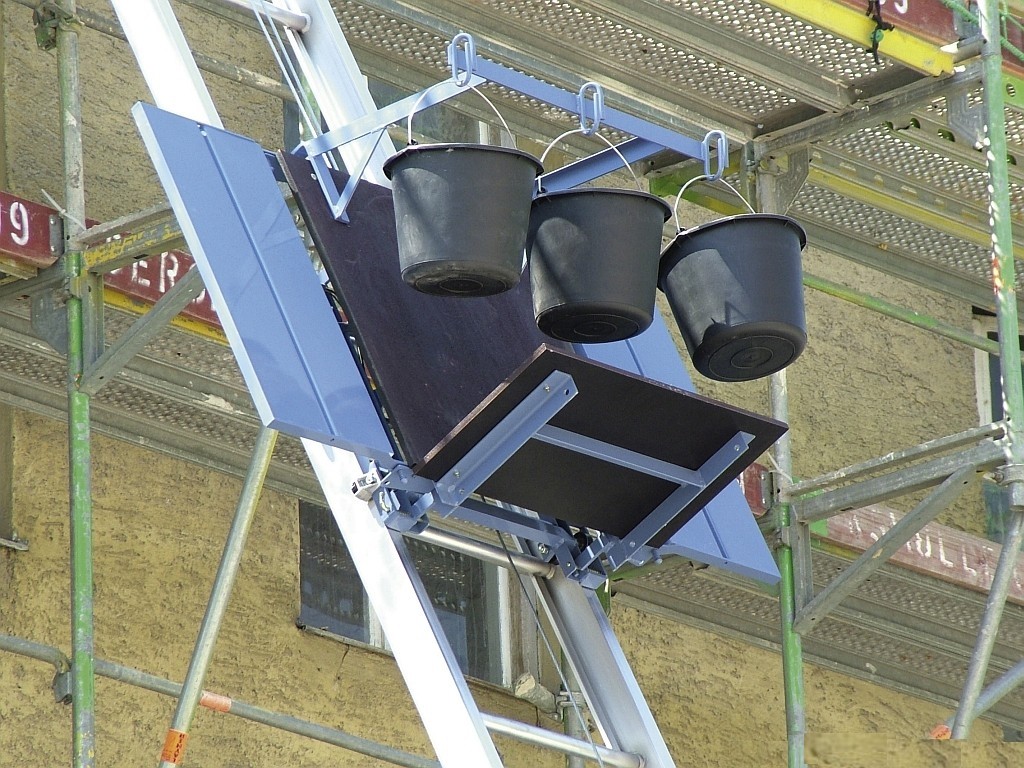 GEDA Eimergehänge für Universalpritsche 02817